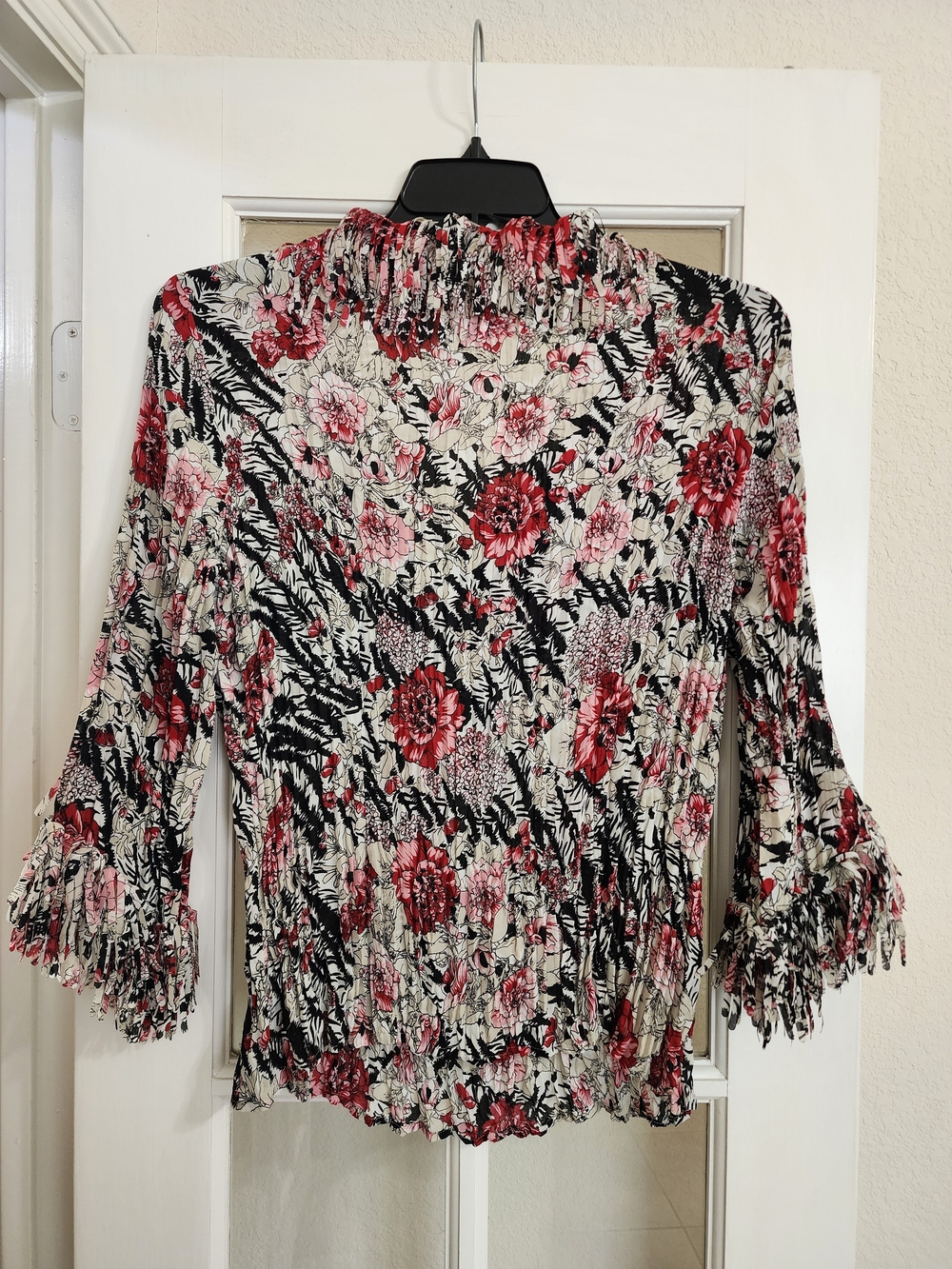 Agora XL Accordion Pleated Boho Floral Fringe Peasant Blouse - Picture 3 of 11